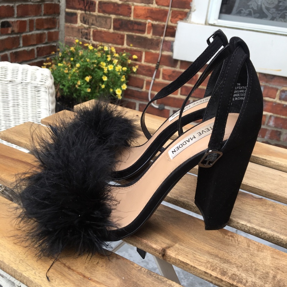 Steve Madden fluffly heels